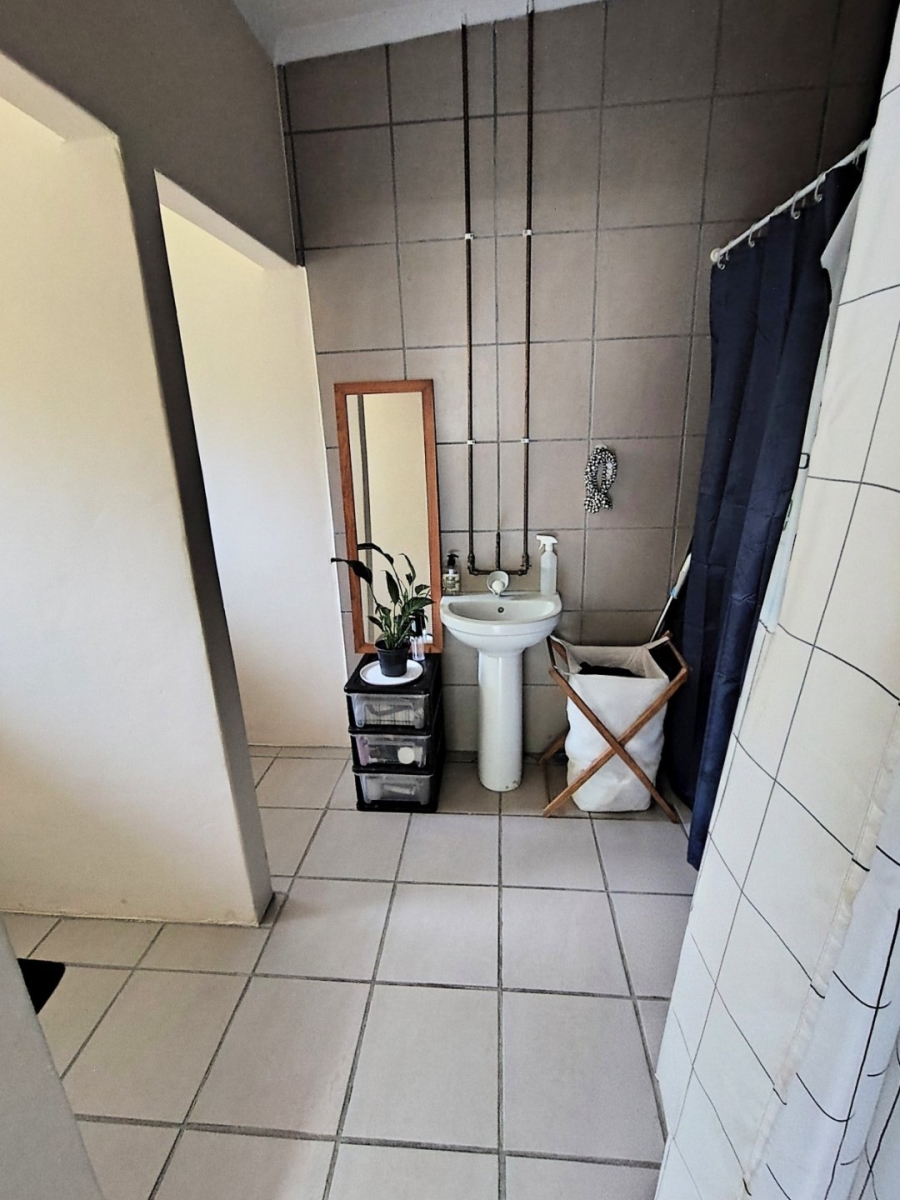 2 Bedroom Property for Sale in Deneysville Free State
